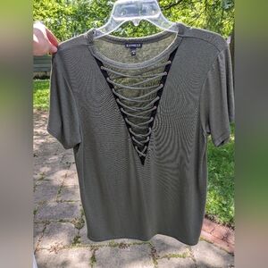 Olive Express lace-up T-shirt